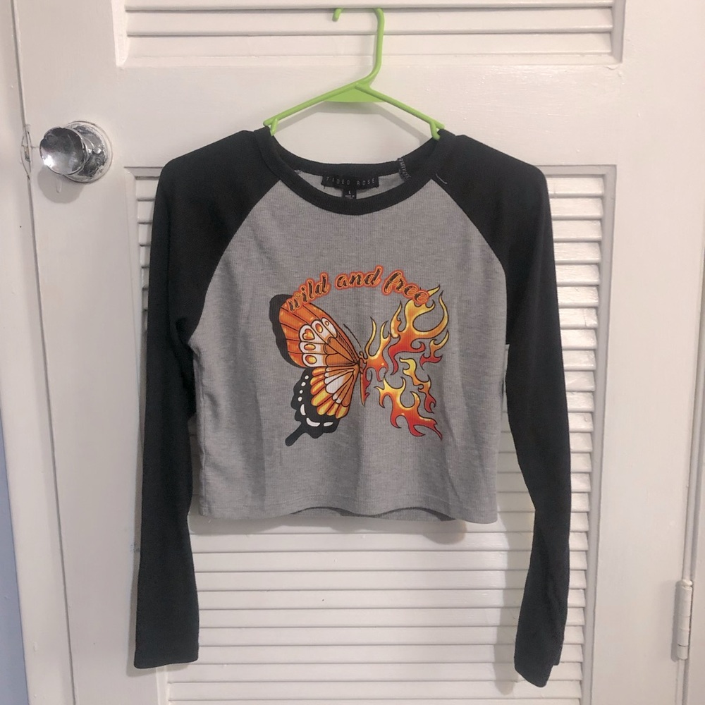 Wild and Free graphic style crop top